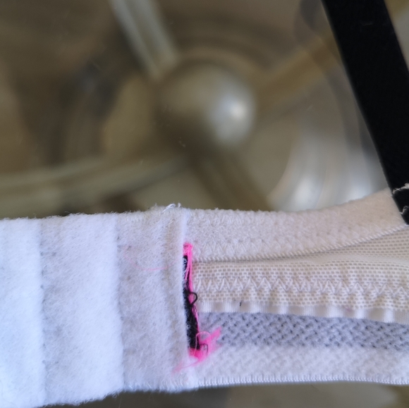 🔥2/20🔥Lasenza Bras 32D - Picture 6 of 6